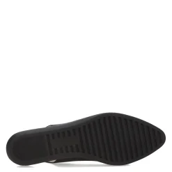 Women's Cliffs by White Mountain, Memory Flat