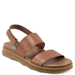 Women's Earth, Leah Sandal