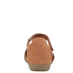 Women's Earth Origins, Bronnie Flat