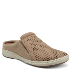 Women's Earth Origins, Emilia Mule