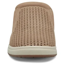 Women's Earth Origins, Emilia Mule