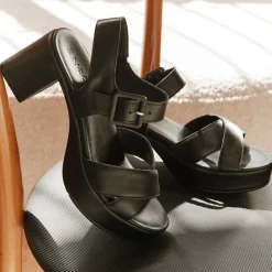 Women's Naot, Elite Sandal