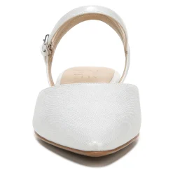 Women's Naturalizer, Blaise Flat