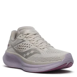 Women's Saucony, Ride 17 Running Shoe - Wide Width