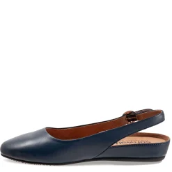 Women's Soft Walk, Sandy Flat