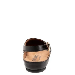 Women's Soft Walk, Sandy Flat