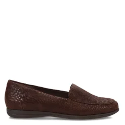 Women's Trotters, Deanna Loafer